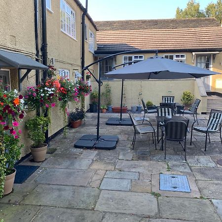 Bridge Farm Hotel Leeds  Dış mekan fotoğraf