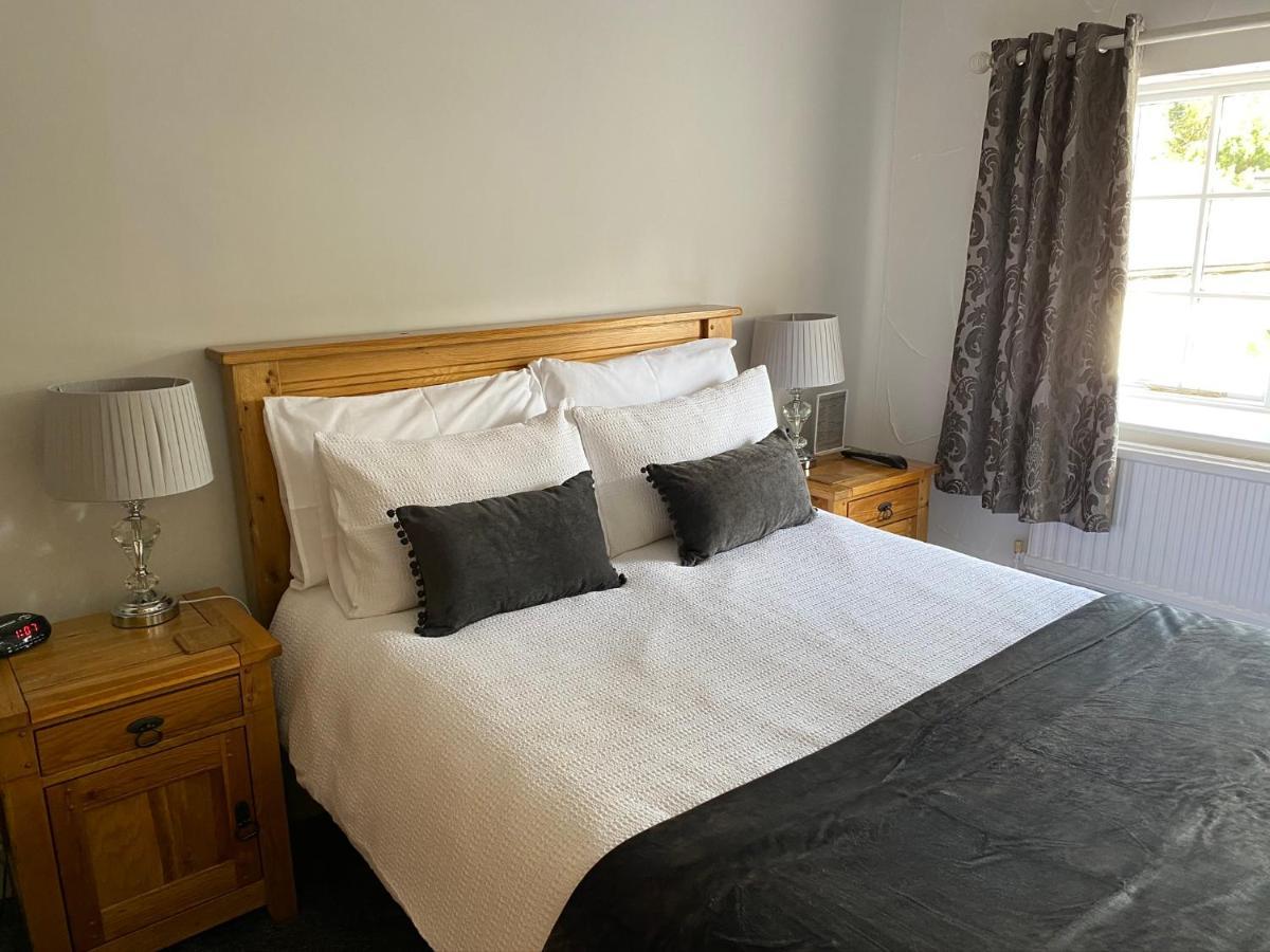 Bridge Farm Hotel Leeds  Dış mekan fotoğraf