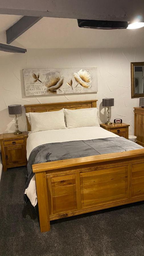 Bridge Farm Hotel Leeds  Dış mekan fotoğraf