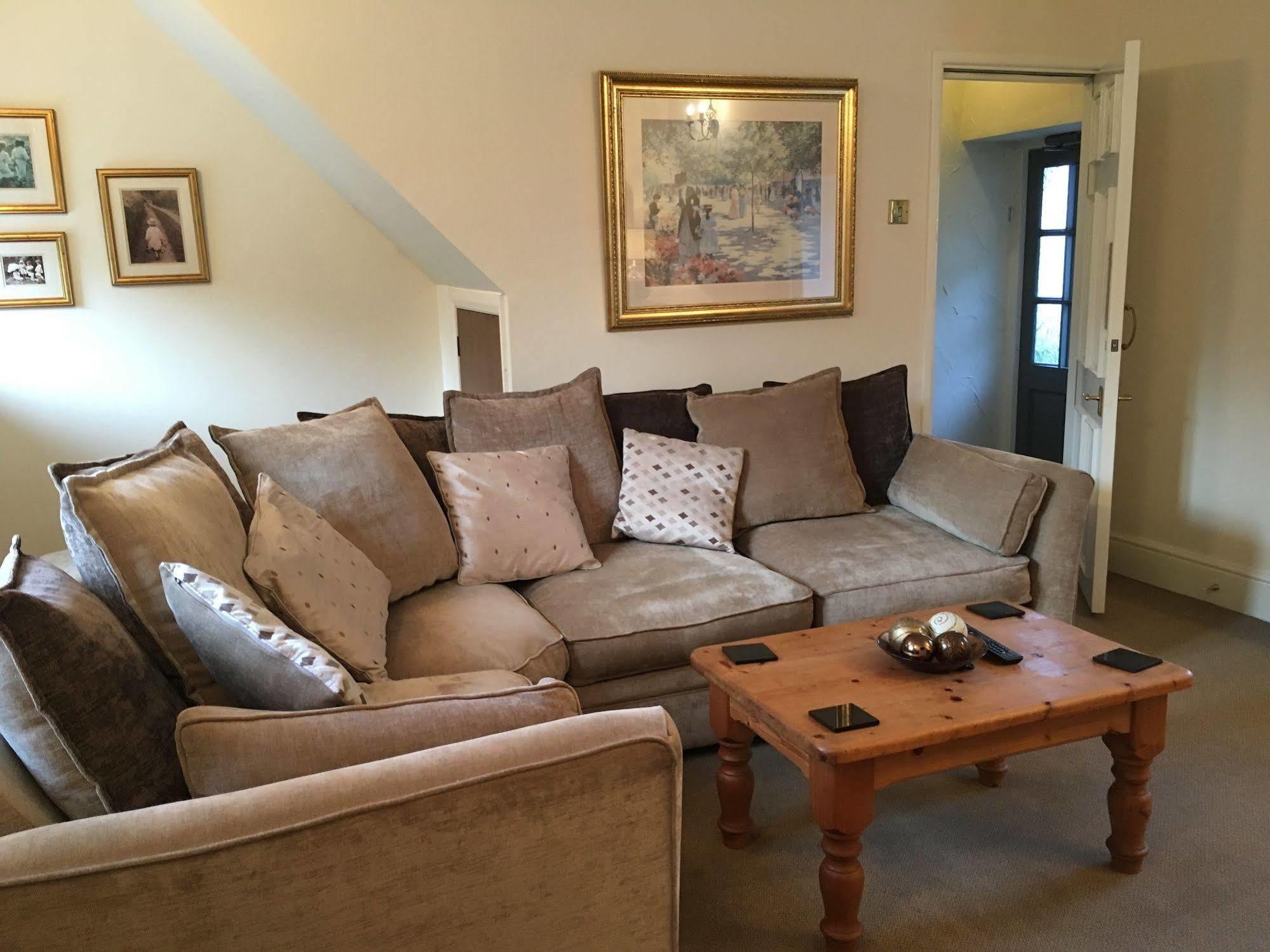 Bridge Farm Hotel Leeds  Dış mekan fotoğraf