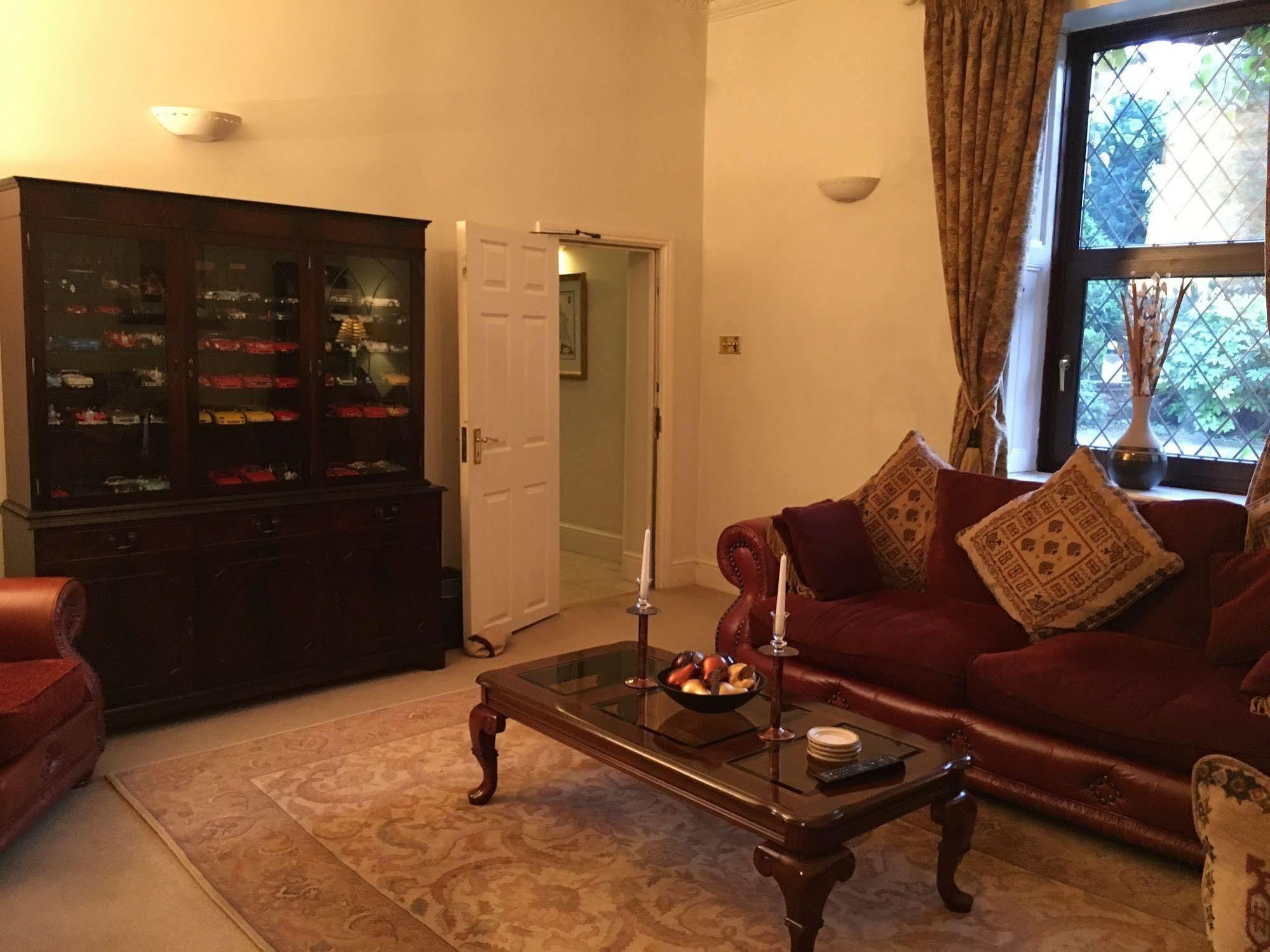 Bridge Farm Hotel Leeds  Dış mekan fotoğraf