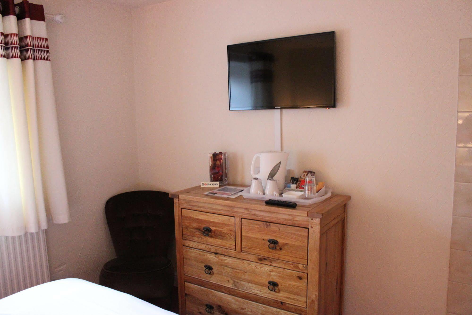 Bridge Farm Hotel Leeds  Dış mekan fotoğraf