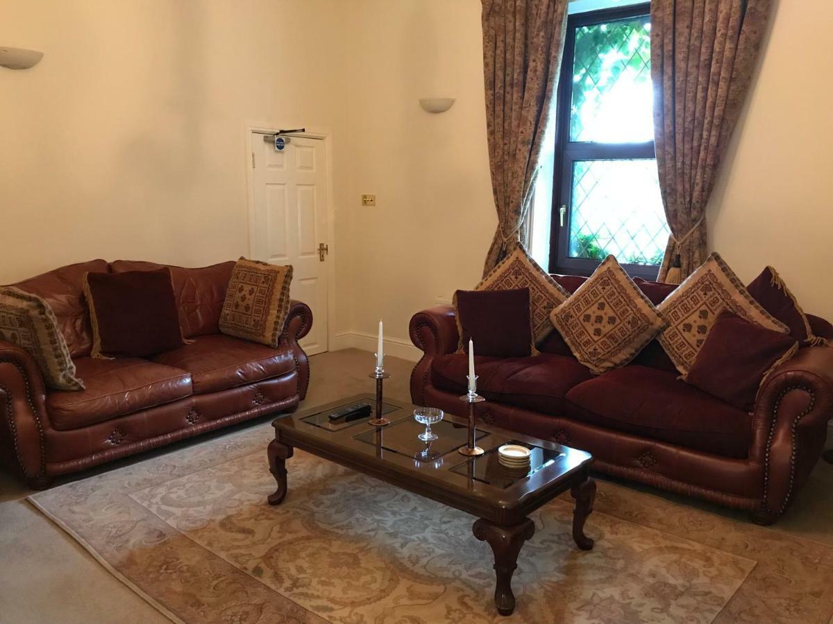Bridge Farm Hotel Leeds  Dış mekan fotoğraf